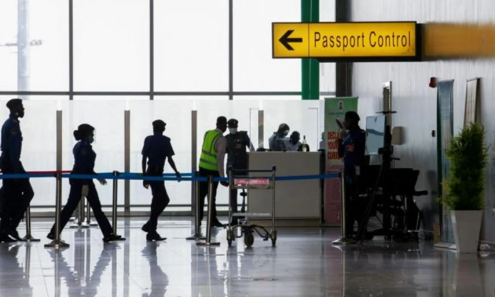 Ισπανία: Καραντίνα για όσους έρχονται από Αργεντινή, Κολομβία, Βολιβία και Ναμίμπια